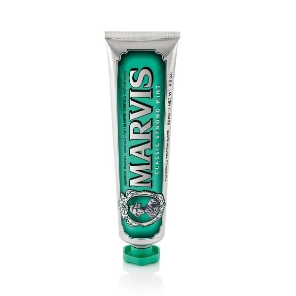 marvis_strong_mint-600x600 MARVIS Classic Strong Mint Toothpaste-Οδοντόκρεμα με Γεύση Μέντας για Λεύκανση και Δροσερή Αναπνοή 85ML - Image 1